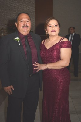 Los padres de la novia, Miramar Amaya y Dilcia Chávez