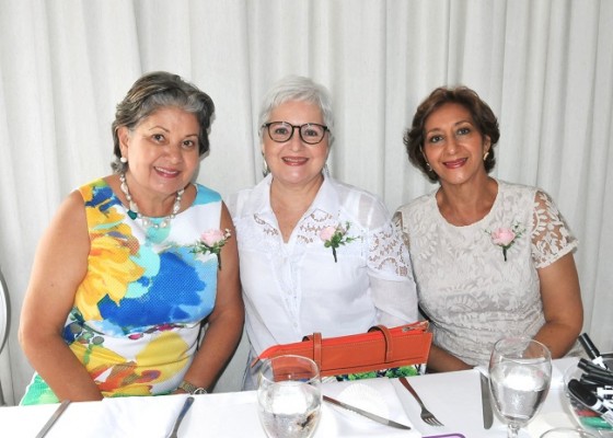 Leticia de Morales, Ada Margarita Hernández y Marina Rápalo