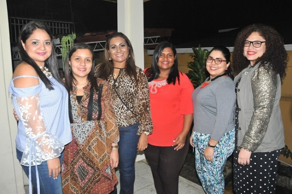 Yessica Alemán, Yaranessy Rodríguez, Madelin Mejía, Eblin Solórzano, Jenny Rivas y Daniela Dole