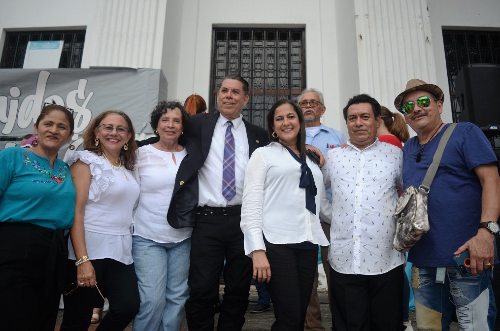 Tributan homenaje a cinco ex mentores del JTR y son declarados “Maestros de Oro”