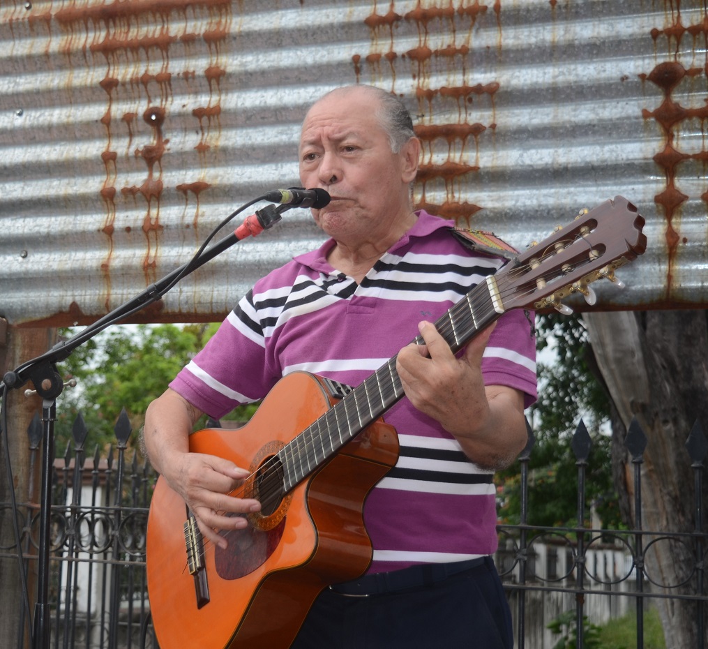 Tributan homenaje a cinco ex mentores del JTR y son declarados “Maestros de Oro”