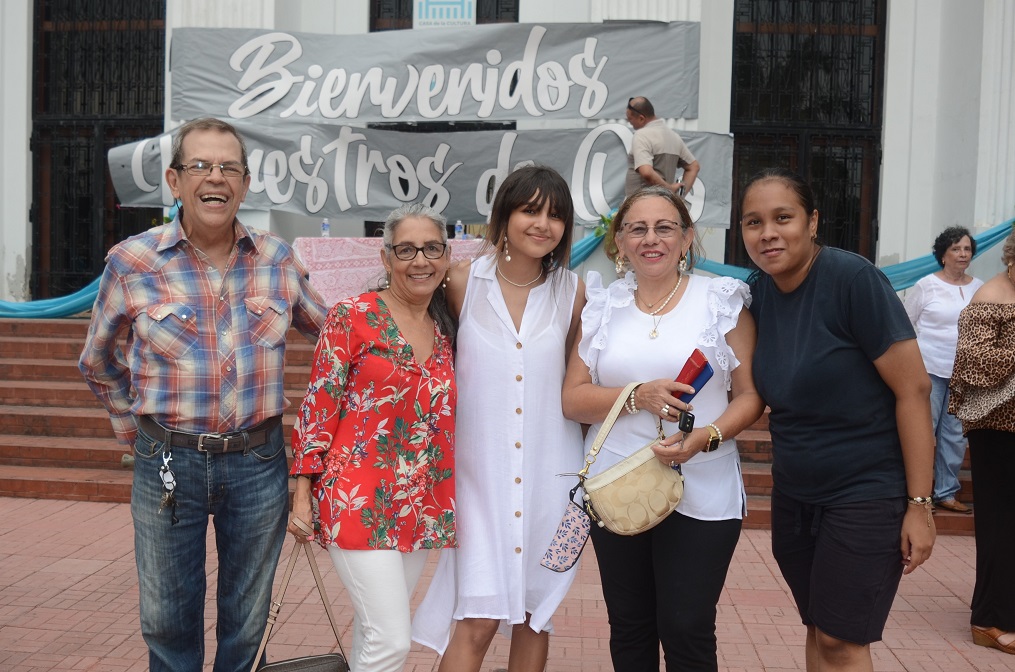 Tributan homenaje a cinco ex mentores del JTR y son declarados “Maestros de Oro”